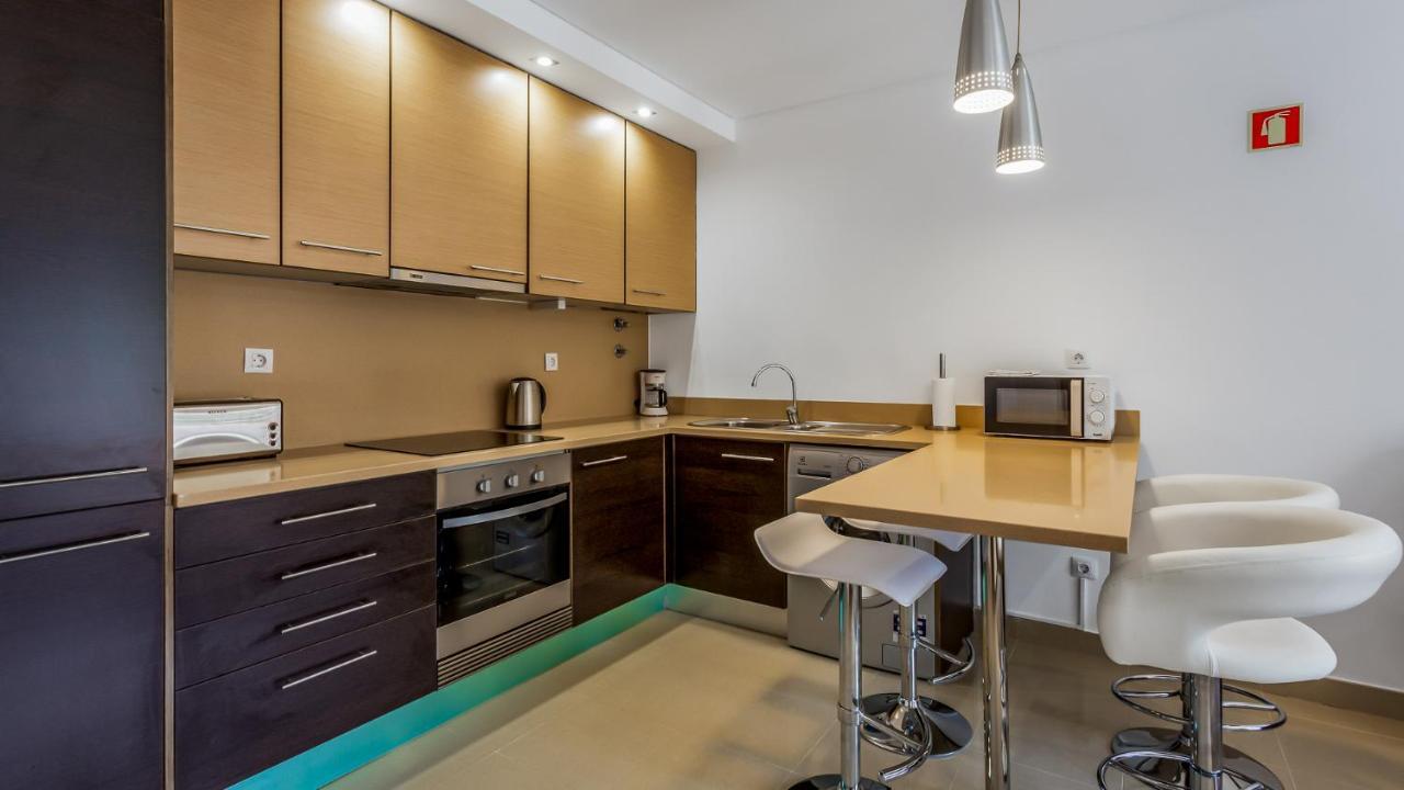 Luminous 2 Bdr Apartment W/Pool By Lovelystay Albufeira Esterno foto